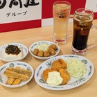 【新商品レビュー】酒好きの味方、あのチェーンがひとり飲みをさらに本気で取りにきた…！ 画像