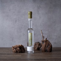 【太陽と大地と時が紡いだ「記憶の結晶」のようなブランデー！】中伊豆ワイナリー「伊豆陽雫 HINA」が発売 画像