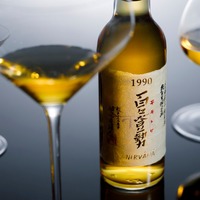 【時間の恩恵・自然の神秘によって劇的に変化！】濃熟タイプの純米酒「百々登勢 NIRVANA 1990/1992」新発売 画像