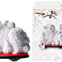 【新年を祝う特別な限定ボトル！】「アマハガン ワールドモルト 干支ボトル＜丁未（ひのとひつじ）＞」発売 画像