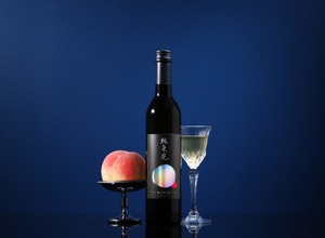 【糖度が高く大玉のブランド桃だけを贅沢に使用！】蜂蜜酒×桃のお酒「桃泉花-tousenka-」販売 画像