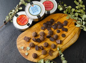 【わらび餅 × 濃厚チョコ × 芳醇リキュール！】大人のためのバレンタイン和菓子「Mochi Mochi Cioccolate」発売 画像