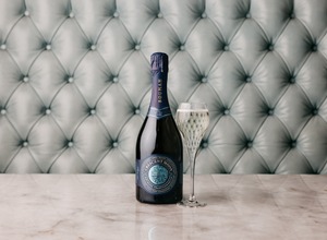 【歴代最高評価を獲得！】オーストラリア産の瓶内二次醗酵スパークリングワイン「クレセント・ムーン ブリュット 2020」新発売 画像