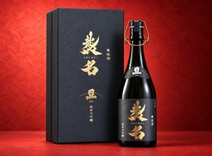 【映画『襲名』の公開を奉祝する日本酒！】「襲名 奉祝酒 旦 純米大吟醸」が限定発売 画像